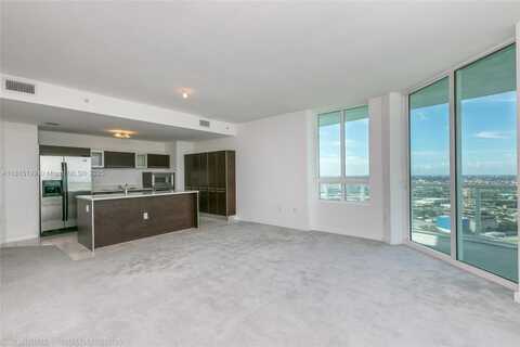 1900 N Bayshore Dr, Miami, FL 33132