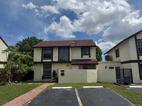 10042 NW 4th Ln, Miami, FL 33172