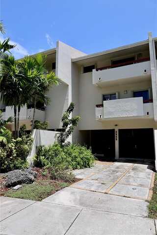 2525 NE 135th St, North Miami, FL 33181