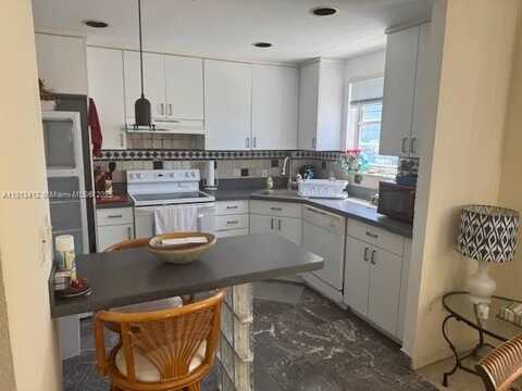 2829 Indian Creek Dr, Miami Beach, FL 33140