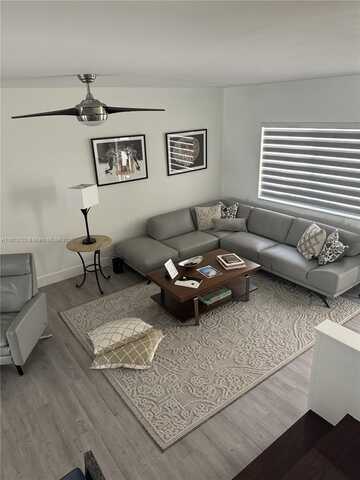 8956 COLLINS AV, Surfside, FL 33154