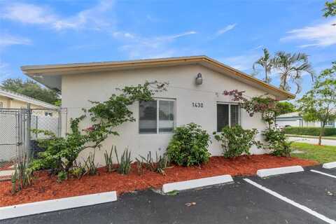 1430 NW 27th Ave, Fort Lauderdale, FL 33311