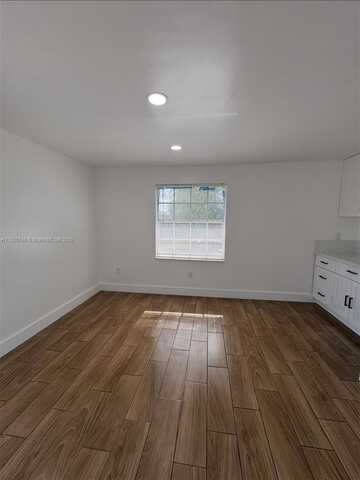 617 NW 3rd Ave, Hallandale Beach, FL 33009