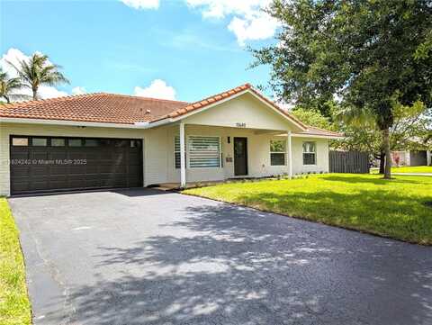 10680 NW 6th Ct, Coral Springs, FL 33071