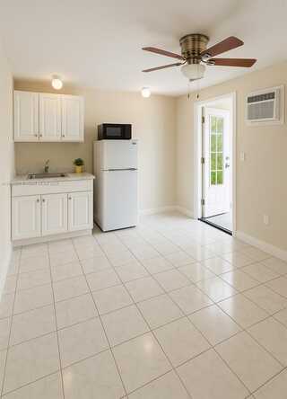 2810 NW 51st St, Miami, FL 33142