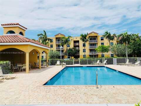 529 E Sheridan St, Dania Beach, FL 33004