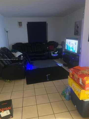516 NW 114th Ave, Sweetwater, FL 33172