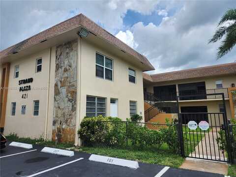 421 NE 1st St, Hallandale Beach, FL 33009