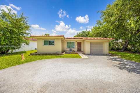 810 NE 119th St, Biscayne Park, FL 33161
