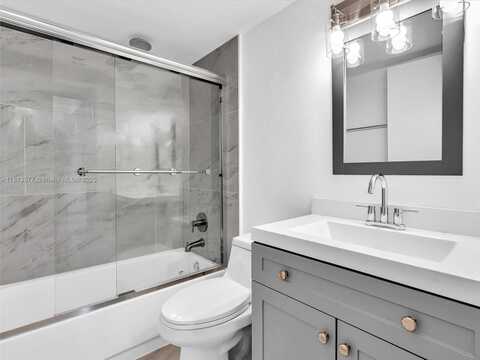 1740 NW N River Dr, Miami, FL 33125