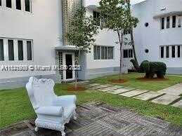 557 Michigan Ave, Miami Beach, FL 33139