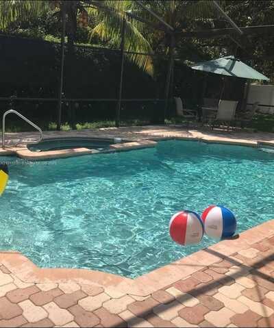 411 Martin Rd, Margate, FL 33068