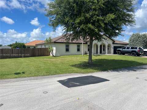 13202 SW 216th Ter, Miami, FL 33170