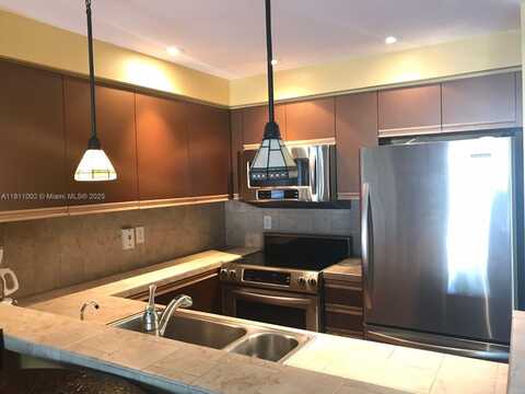3545 NE 167th St, North Miami Beach, FL 33160
