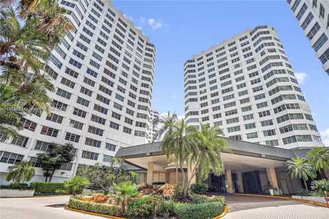 999 Brickell Bay Dr, Miami, FL 33131