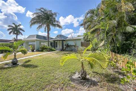 5340 SW 11th St, Margate, FL 33068