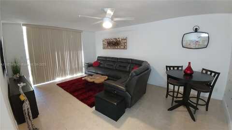 10451 W Broward Blvd, Plantation, FL 33324
