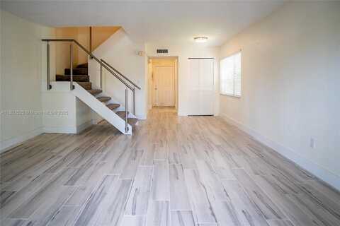 8650 SW 67 ave, Pinecrest, FL 33156