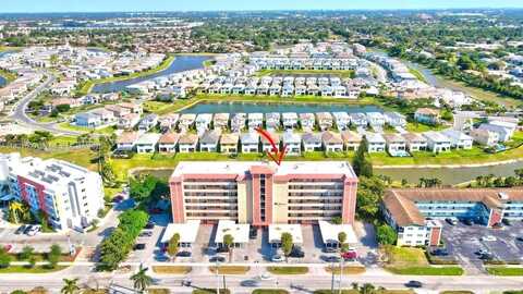1101 Crystal Lake Dr, Deerfield Beach, FL 33064
