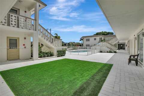 5420 Hollywood Blvd, Hollywood, FL 33021