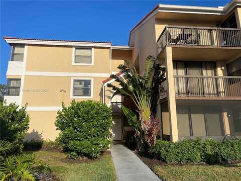 5661 Riverside Dr, Coral Springs, FL 33067