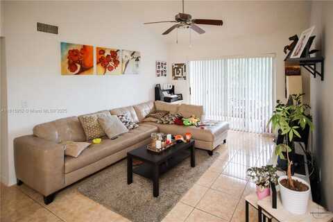 12136 Saint Andrews Pl, Miramar, FL 33025