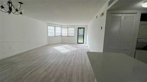20860 San Simeon Way, Miami, FL 33179