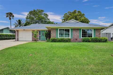 2398 SE Bordeaux Ct, Port Saint Lucie, FL 34952