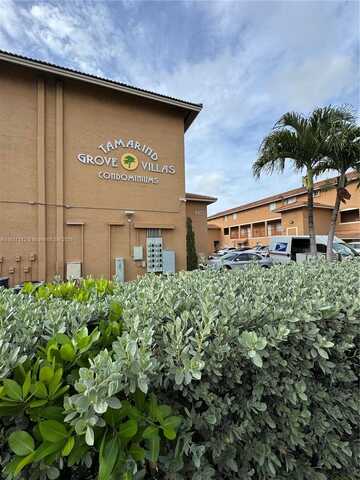 8175 NW 8th St, Miami, FL 33126