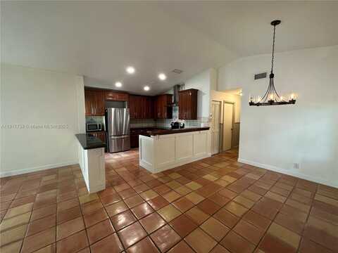 17253 NW 6th Ct, Pembroke Pines, FL 33029