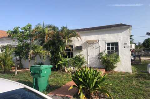 215 SW 11th St, Dania Beach, FL 33004
