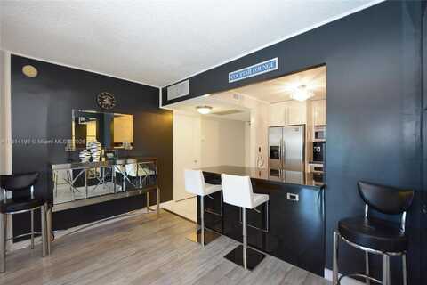 2301 Collins Ave, Miami Beach, FL 33139