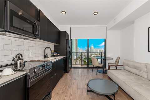 undefined, Miami, FL 33132