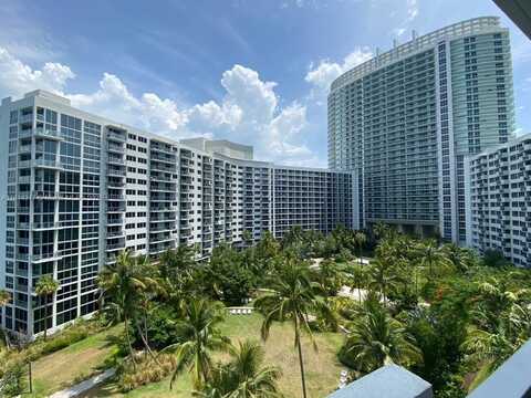 1500 Bay Rd, Miami Beach, FL 33139