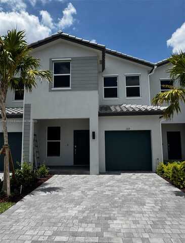 136 SW 184 WAY, Pembroke Pines, FL 33029