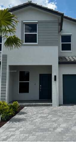 132 SW 184 WAY, Pembroke Pines, FL 33029