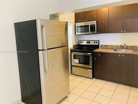 619 NE 88th St, Miami, FL 33138