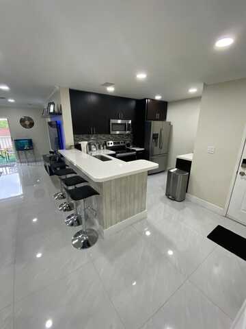 4744 NW 114th Ave, Doral, FL 33178