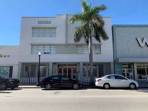 7326 Collins Ave, Miami Beach, FL 33141