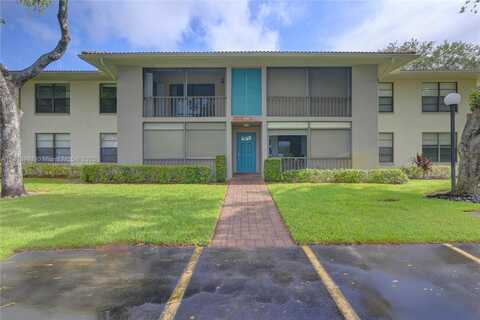 9965 Pineapple Tree Dr, Boynton Beach, FL 33436