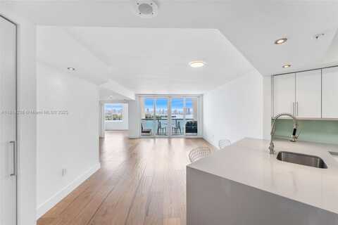 1900 Sunset Harbour Dr, Miami Beach, FL 33139