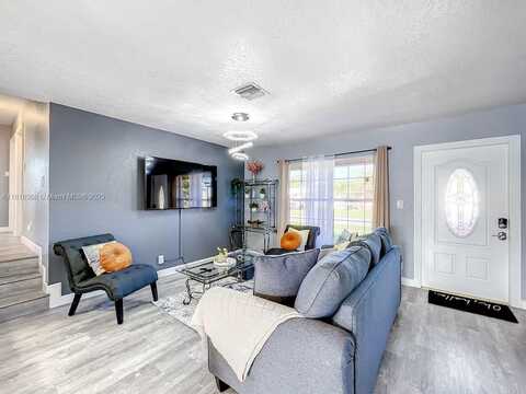 1660 SW 47th Ave, Fort Lauderdale, FL 33317