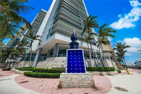 335 S Biscayne Blvd, Miami, FL 33131
