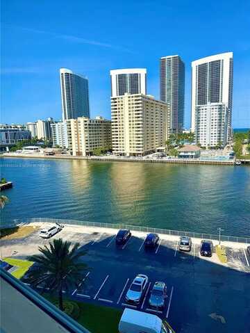 undefined, Hallandale Beach, FL 33009