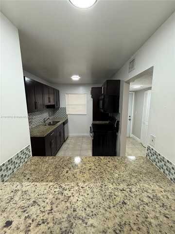 4121 Stirling Rd, Dania Beach, FL 33314