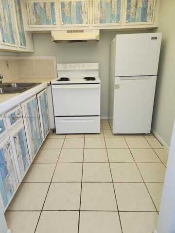 119 E Salisbury, West Palm Beach, FL 33417