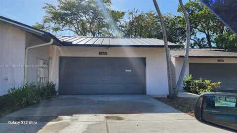 3607 Lime Hill Rd, Lauderhill, FL 33319