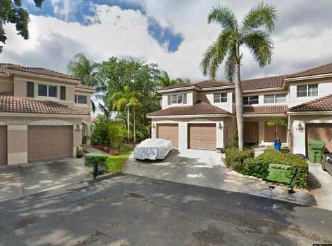 2388 NW 97th Way, Pembroke Pines, FL 33024