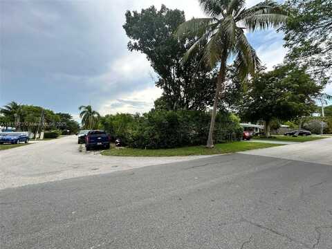 901 NE 16th Ct, Fort Lauderdale, FL 33305