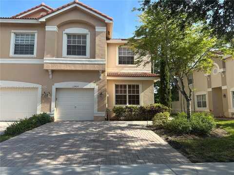 12464 SW 42nd St, Miramar, FL 33027
